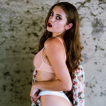 Wingslove Sexy 1/2 Cup Lace Bra for Comfort and Allure