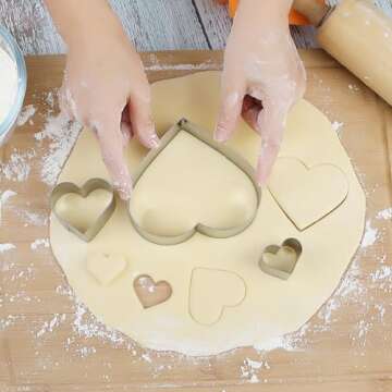 Heart Cookie Cutter Set - 5 Piece - 4.57" 3.86" 2.95" 1.97” 1.38" - Love Shaped Cookies Fondant Biscuit Molds for Valentines Day Holiday Birthday Party - Stainless Steel