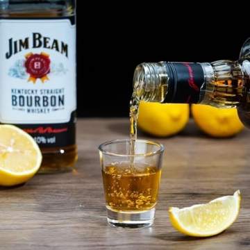 BCnmviku Shot Glass Set - 4 Heavy Base Glasses