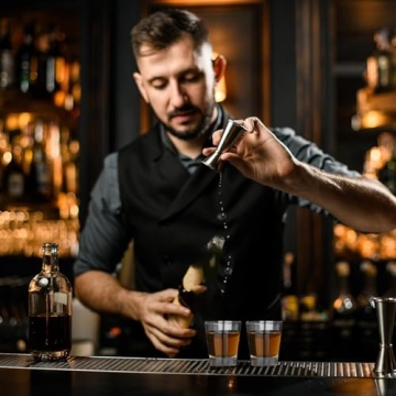 BCnmviku Shot Glass Set - 4 Heavy Base Glasses