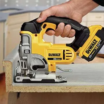 DEWALT 20V MAX Jig Saw, Cordless (DCS331M1)