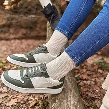 GoWith 5 Pairs Unisex Natural 97% Cotton Crew Socks, Comfy Cozy Breathable Seamless Casual Socks for Men & Women, Ecru, Small, Model 3013