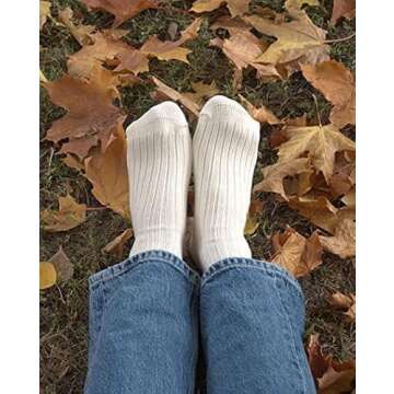 GoWith 5 Pairs Unisex Natural 97% Cotton Crew Socks, Comfy Cozy Breathable Seamless Casual Socks for Men & Women, Ecru, Small, Model 3013