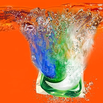 Tide PODS 4 in 1 Ultra Oxi Laundry Detergent Soap Pods