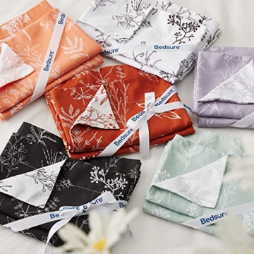 Bedsure Queen Comforter Set - Sage Green Comforter, Cute Floral Bedding Comforter Sets, 3 Pieces, 1 Soft Reversible Botanical Flowers Comforter and 2 Pillow Shams