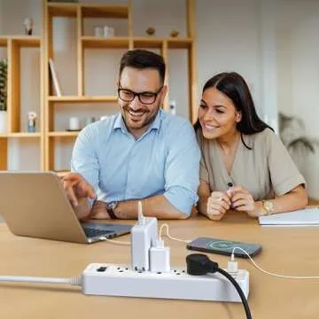 SUPERDANNY Power Strip: 5 Outlets & 3 USB Ports