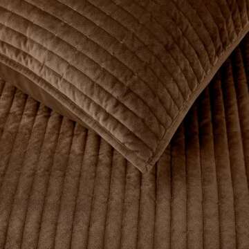 SHALALA Velvet Quilt King Size,Vertical Striped Bedding Set,Lightweight Velvet Comforter,Luxurious Cozy Bedspread and Coverlet with Soft Brushed Microfiber(Cocoa Brown,King)