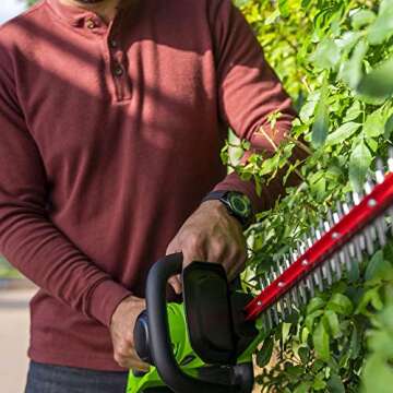 Greenworks 24V Cordless Laser Cut Hedge Trimmer