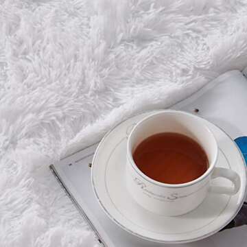 TABAYON Shag Area Rug, 4'x6' Ivory Indoor Ultra Soft Plush Rugs for Living Room, Non-Skid Modern Nursery Faux Fur Rugs for Home Decor