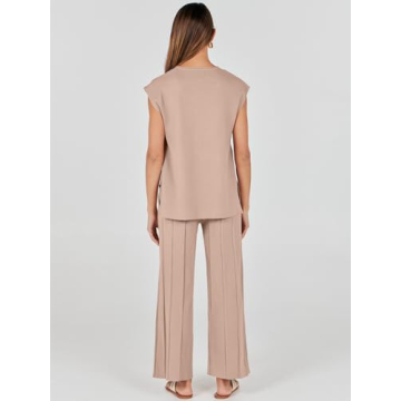 Comfortable 2 Piece Lounge Set for Stylish Women