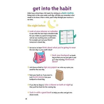 A Smart Girl's Guide: Middle School: Everything You Need to Know About Juggling More Homework, More Teachers, and More Friends! (American Girl® Wellbeing)