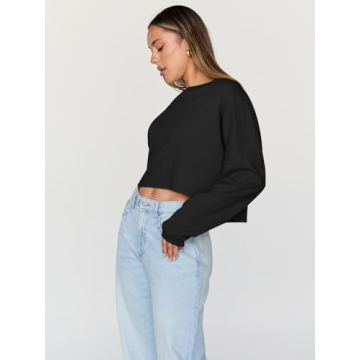 Trendy Queen Cropped Sweatshirts for Comfort and Style