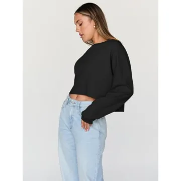 Trendy Queen Cropped Sweatshirts for Comfort and Style