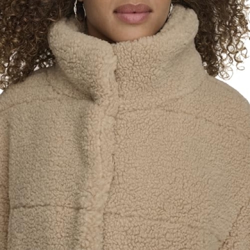Stylish Levi's Long Teddy Coat for Women in Sand