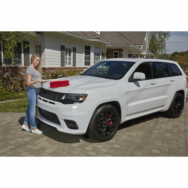 California Car Duster 62443 – 25 Inch Red Duster