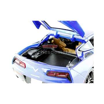 Maisto 2014 Chevrolet Corvette Stingray Z51 Blue 1/18 31677