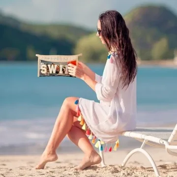 Stylish Belanttega Boho GLAM Makeup Bag for Travel