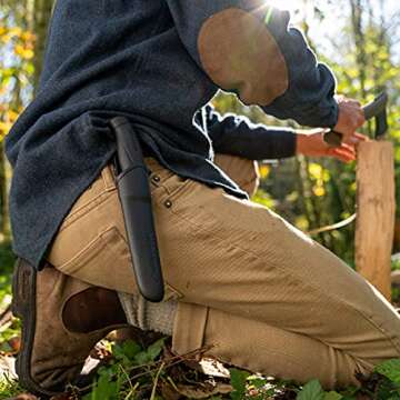 Morakniv Companion Stainless Steel Fixed-Blade Knife with Sheath, 4.1 Inch,Black