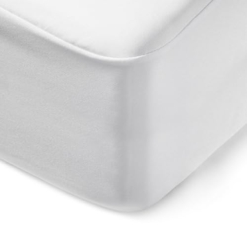 Amazon Basics Zippered Mattress Encasement Waterproof