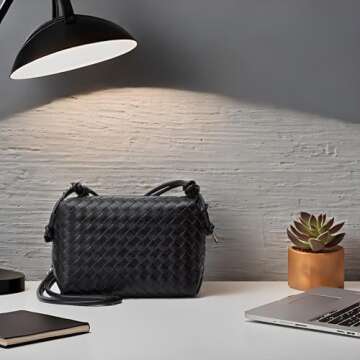 Sumrains Woven Crossbody Bags for Women: Vegan Leather Purse - Handwoven Small Handbag- Trendy Shoulder Bag (Black)