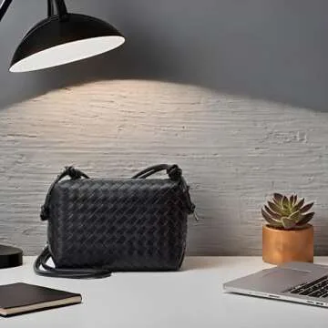 Sumrains Woven Crossbody Bags for Women: Vegan Leather Purse - Handwoven Small Handbag- Trendy Shoulder Bag (Black)