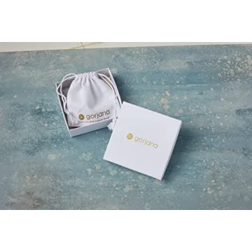 Gorjana Shorebreak Pendant Necklace - Ocean Charm Elegance