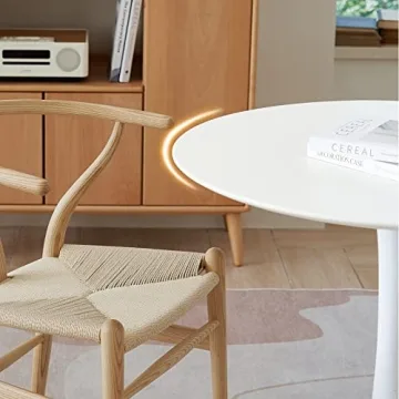 Stylish 32-Inch Round Dining Table for Modern Homes