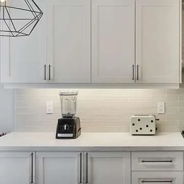 Amerdeco 10 Pack Matte Black Cabinet Pulls 5 Inch(128MM) Hole Centers Kitchen Cabinet Handles Hardware Kitchen Handles for Cabinets Cupboard Handles Drawer Pulls ZH0041