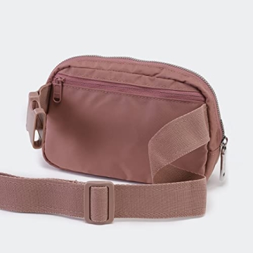 Pander Adjustable Water-Repellent Unisex Belt Bag