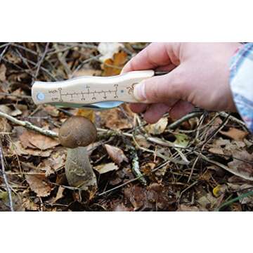 Esschert Design Mushroom Knife with Brush for Garden Lovers.
