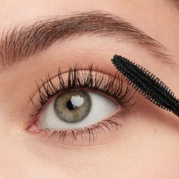 Smashbox Super Fan Mascara for Long, Luscious Lashes