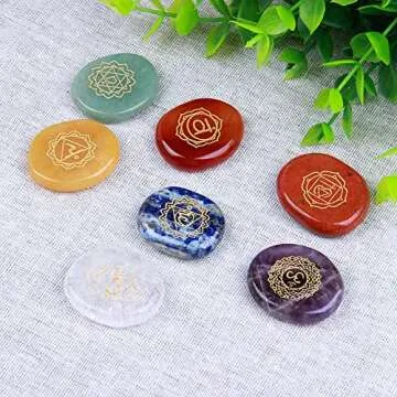 Chakra Stones-Reiki Healing Crystal With Engraved Chakra Symbols Holistic Balancing Polished Palm Stones Set of 7