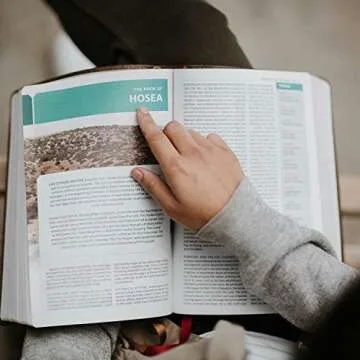 NKJV Study Bible, Bonded Leather, Burgundy, Full-Color, Comfort Print: The Complete Resource for Studying God’s Word