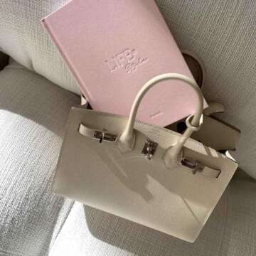 LIFE&Style Planner by Leonie Hanne, Daily Lifestyle Journal for Gratitude, Work, and Wellness with Reflective Prompts, Weekly Goal Planning, Style Insights, 90-Day Planner, Undated (Light Pink)