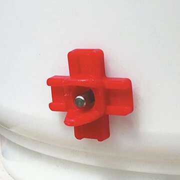 Farm Innovators Heated Chicken Waterer, Poultry Drinker Bucket, 2 Gallon