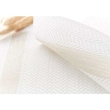 pigchcy Placemats Set of 8, Luxurious Elegant Placemats Non-Slip Washable Durable Table Mats for Home/Dining Room Decoration (White)