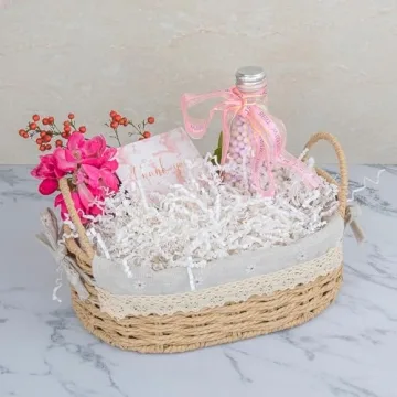 White Crinkle Cut Paper Shred Gift Box Filler Decoration