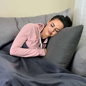 Wolf Essentials Cozy-Soft Microfleece Travel Blanket, 50x60 Inch, Lightweight, Compact, Perfect for Airplane and Car, Charcoal