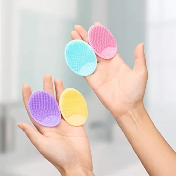 Silicone Face Scrubber for Gentle Exfoliation and Cleansing