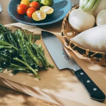 MAC Santoku Knife w/Bolster (MSK65) - Precision Kitchen Tool