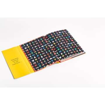 Me: A Compendium: A Fill-in Journal for Kids (Wee Society)