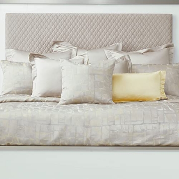 Luxurious Michael Amini Ferrara King Comforter Set