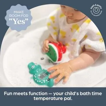 Dreambaby Floating Crocodile Bath Thermometer - Water Temperature Monitoring for Newborns, Infants, Toddlers - Croc Toy with Fahrenheit Display