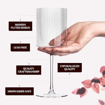 Stylish Ribbed Wine Glasses - Elegant Set of 4