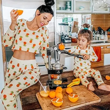 Zulay Kitchen Cast-Iron Citrus Juicer for Easy Juicing