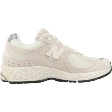 New Balance Men's 2002 R Sneakers, Calm Taupe, Off White, 9 Medium US