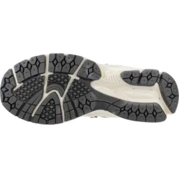 New Balance Men's 2002 R Sneakers, Calm Taupe, Off White, 9 Medium US