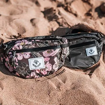 Lightweight Water Resistant Fanny Pack for Travel and Hiking