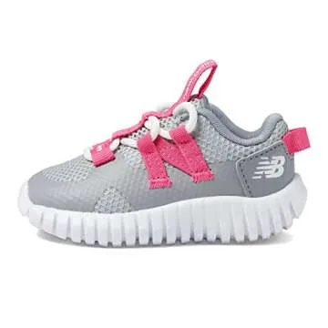 New Balance baby girls Playgruv V2 Bungee Sneaker, Steel/Hi-pink, 4.5 Big Kid US