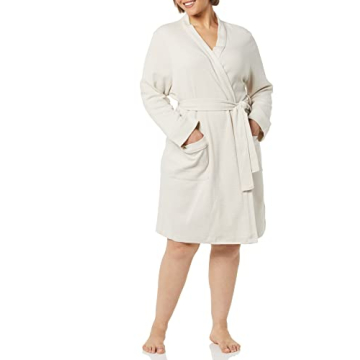 Amazon Essentials Women's Waffle Mid-Length Robe for Comfort
